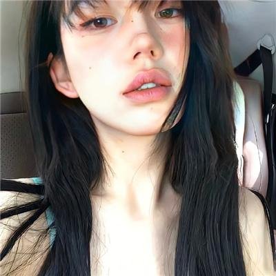 燃烧女子的画像